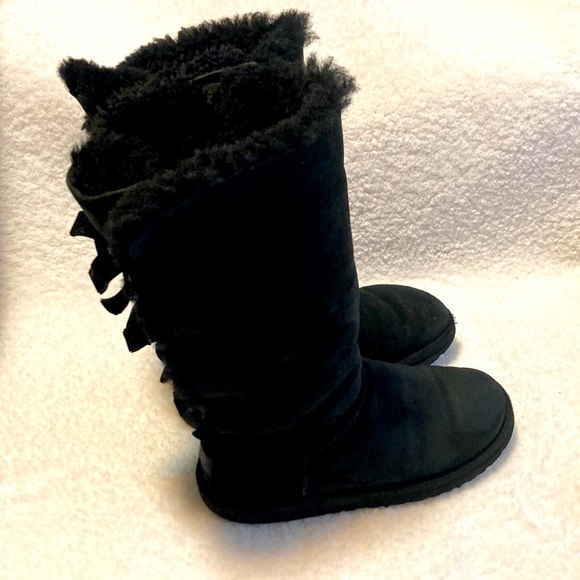 UGG Leather Black Boots - Picture 1 of 11